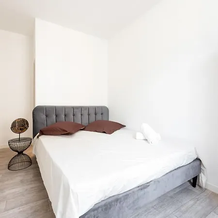 Luminous Cocoon In The Heart Of Carcassonne